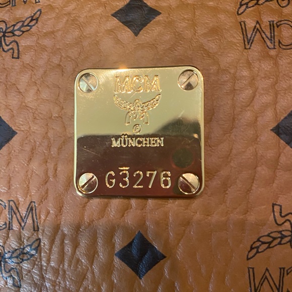Large Cognac MCM Bag - Picture 5 of 7